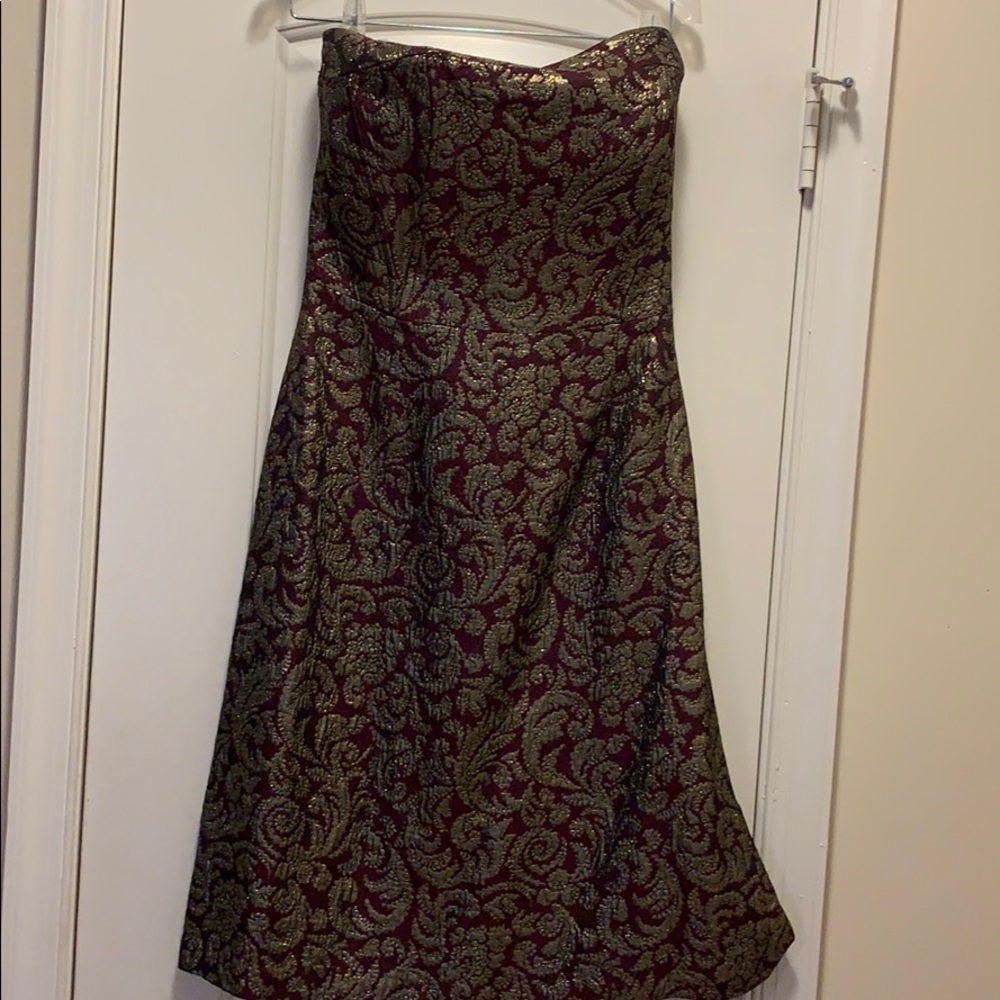 Talbots 12P -Beautiful, sleeveless cocktail dress!